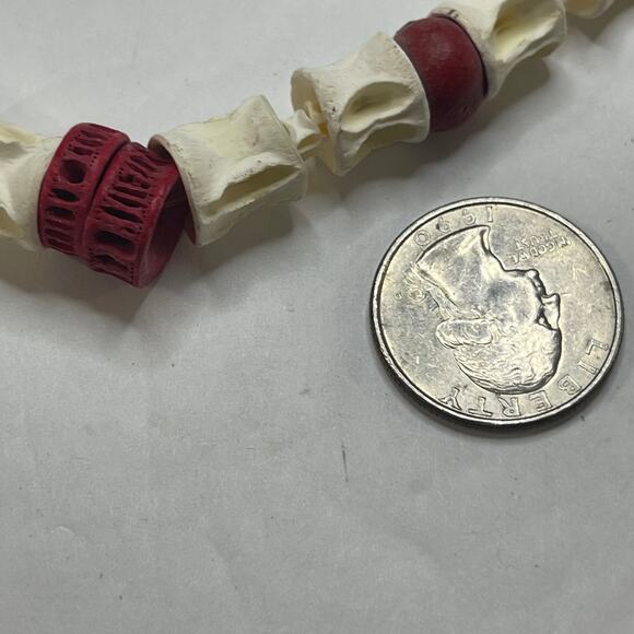 beaded necklace costume jewelry cream and red beads faux carved tribal natural - Picture 5 of 9